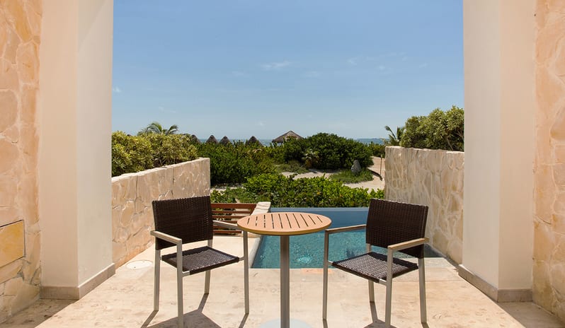 SECRETS PLAYA MUJERES - PREFERRED CLUB JUNIOR SUITE OCEAN FRONT PLUNGE POOL